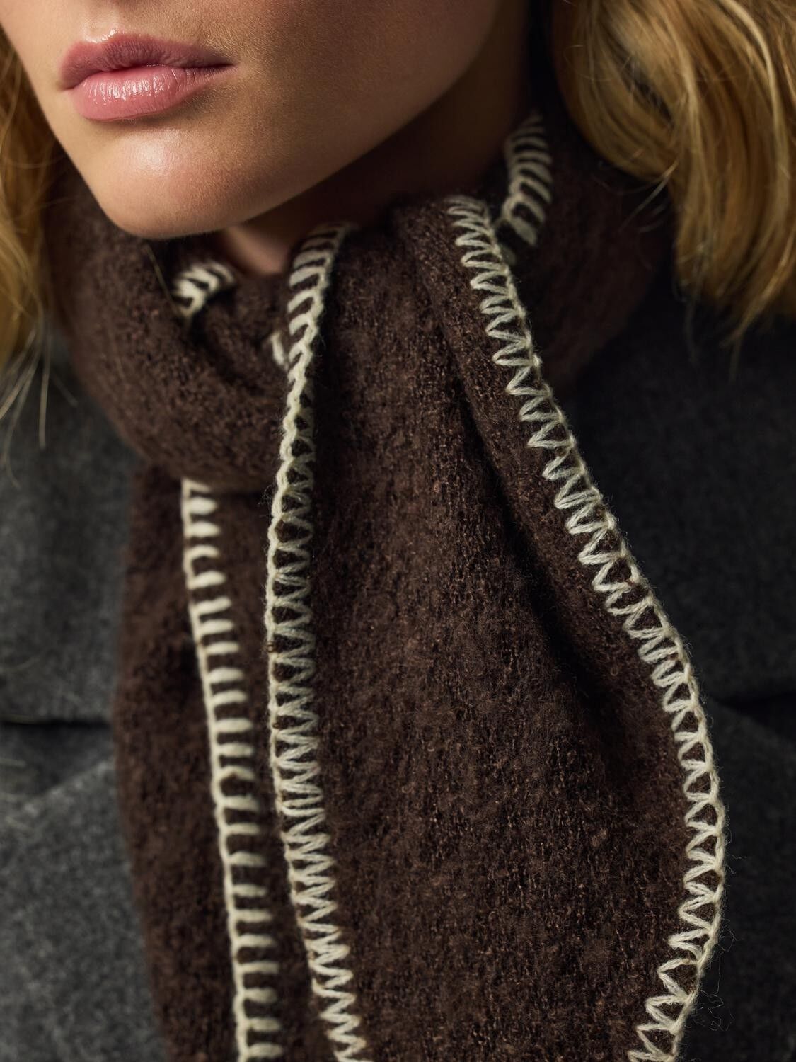 PCPYRON MINI SCARF NOOS BC