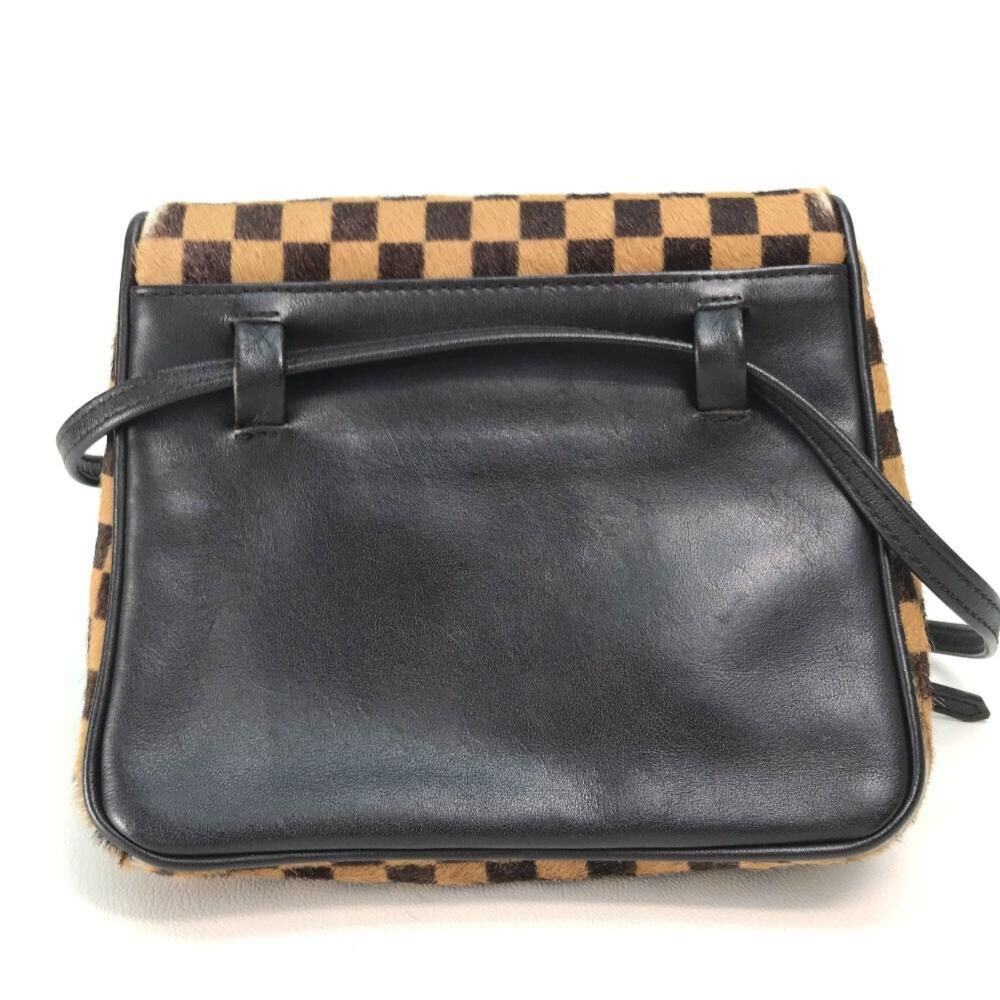 Louis Vuitton Shoulder Bags