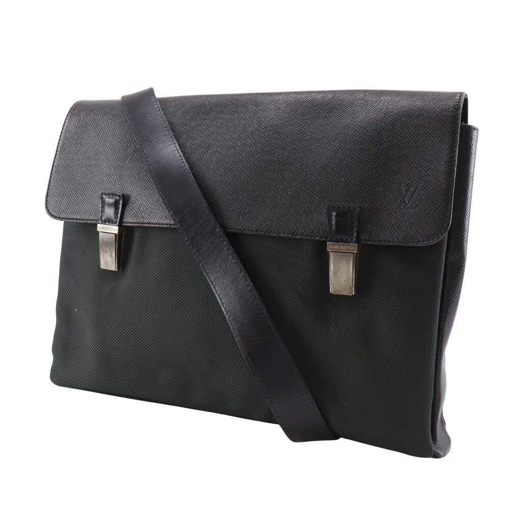 Louis Vuitton Shoulder Bags