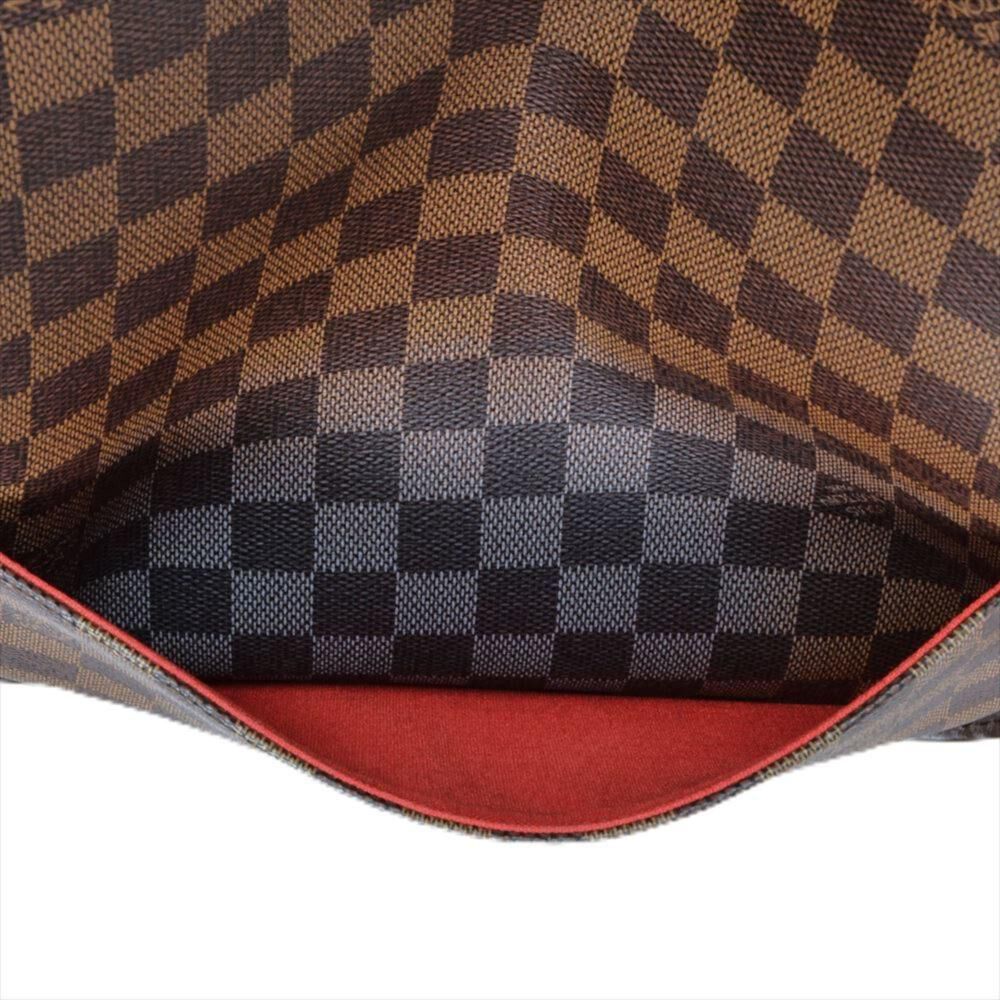 Louis Vuitton Shoulder Bags