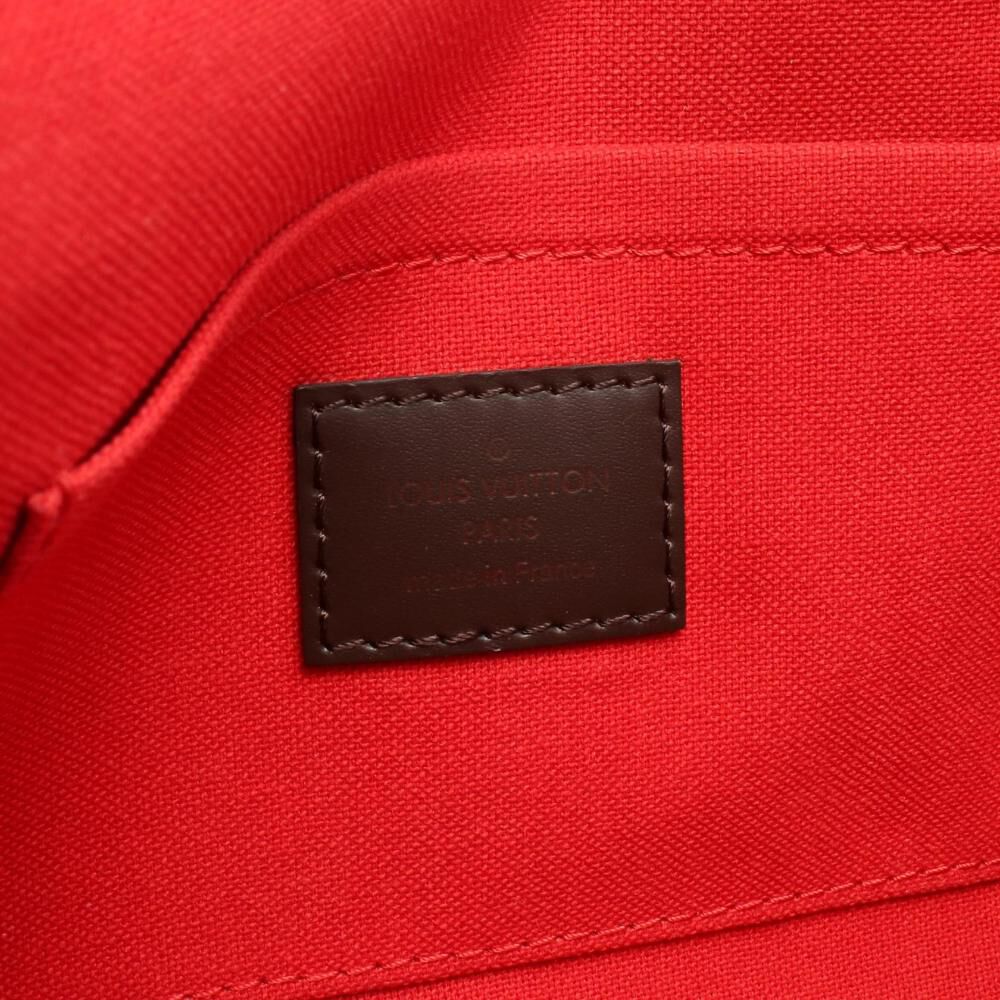 Louis Vuitton Favorite