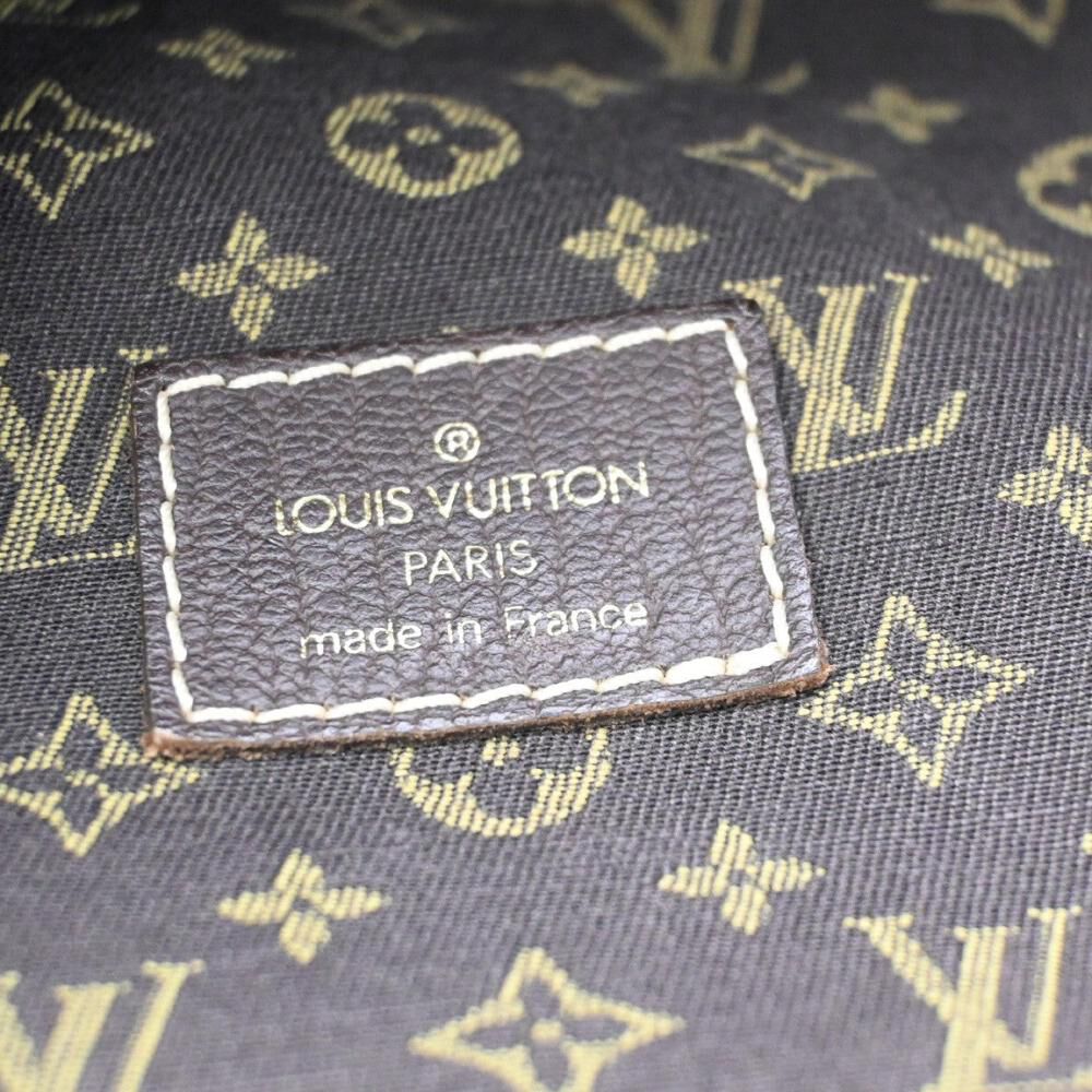 Louis Vuitton Saumur