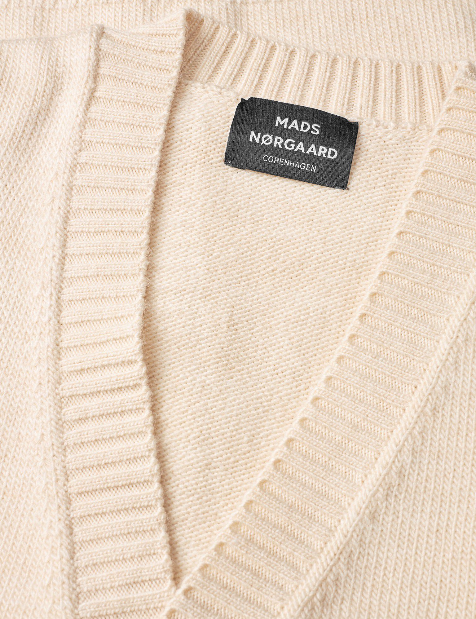 Soft Yarn Vilhelm Cardigan Knit