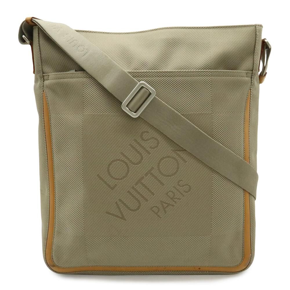 Louis Vuitton Shoulder Bags
