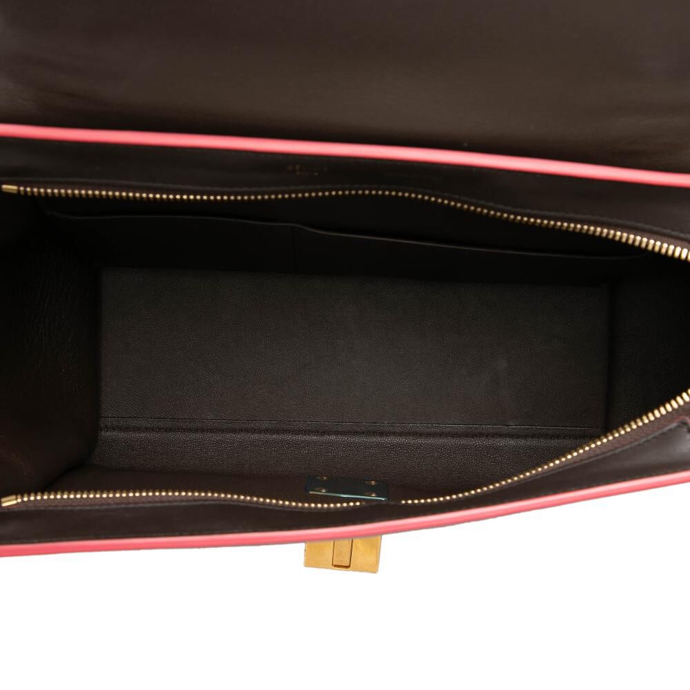 C&eacute;line Trapeze