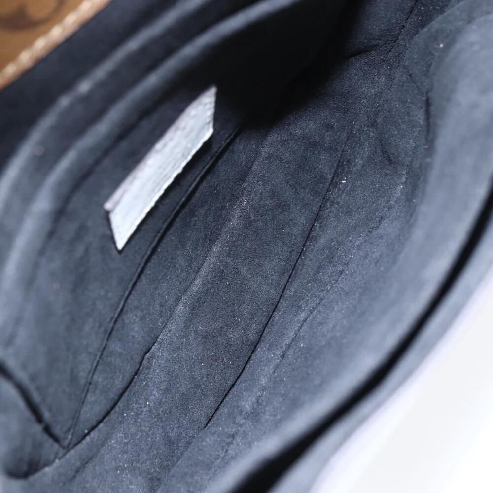 Louis Vuitton Chantilly