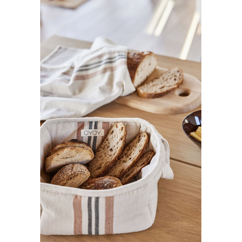 Yuka Sk&aring;l - Medium