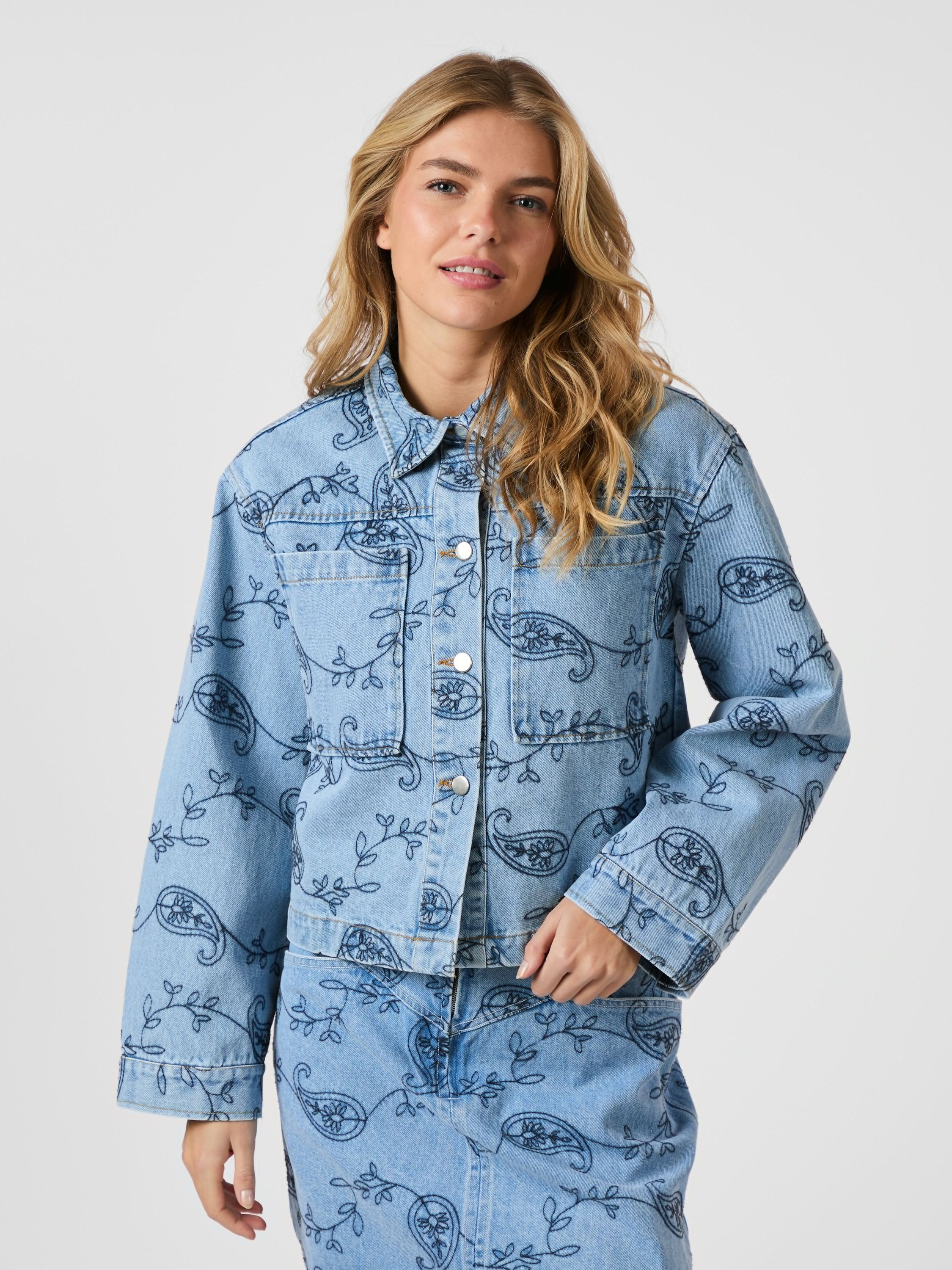 Emilia Embrodiery Jacket