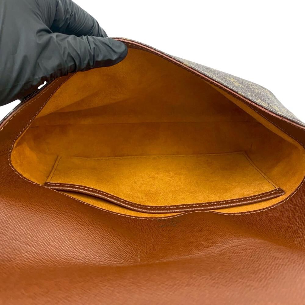 Louis Vuitton Musette Salsa