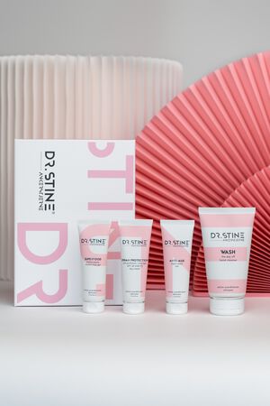 THE ANTI-AGE KIT 4 product giftbox
