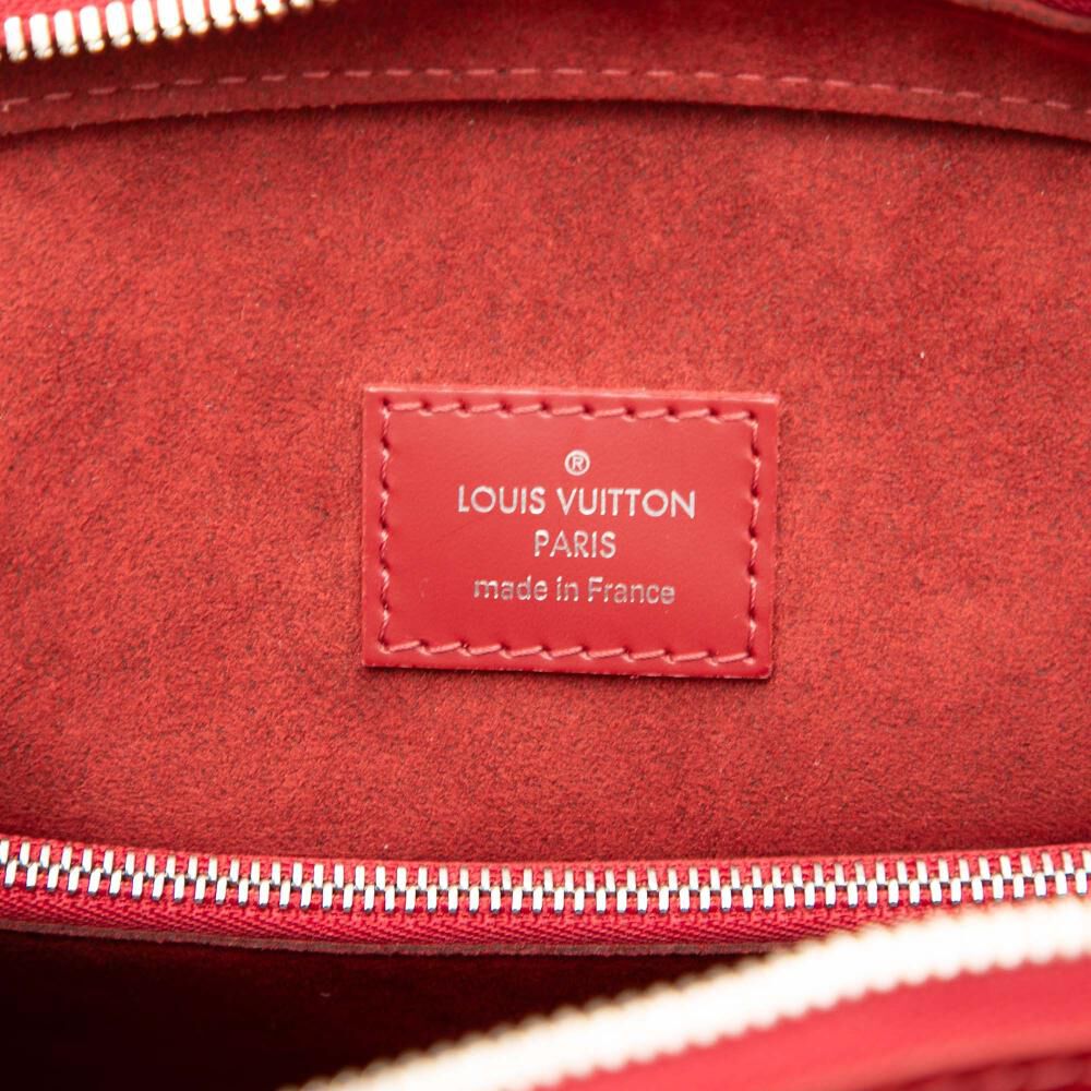 Louis Vuitton Pont Neuf