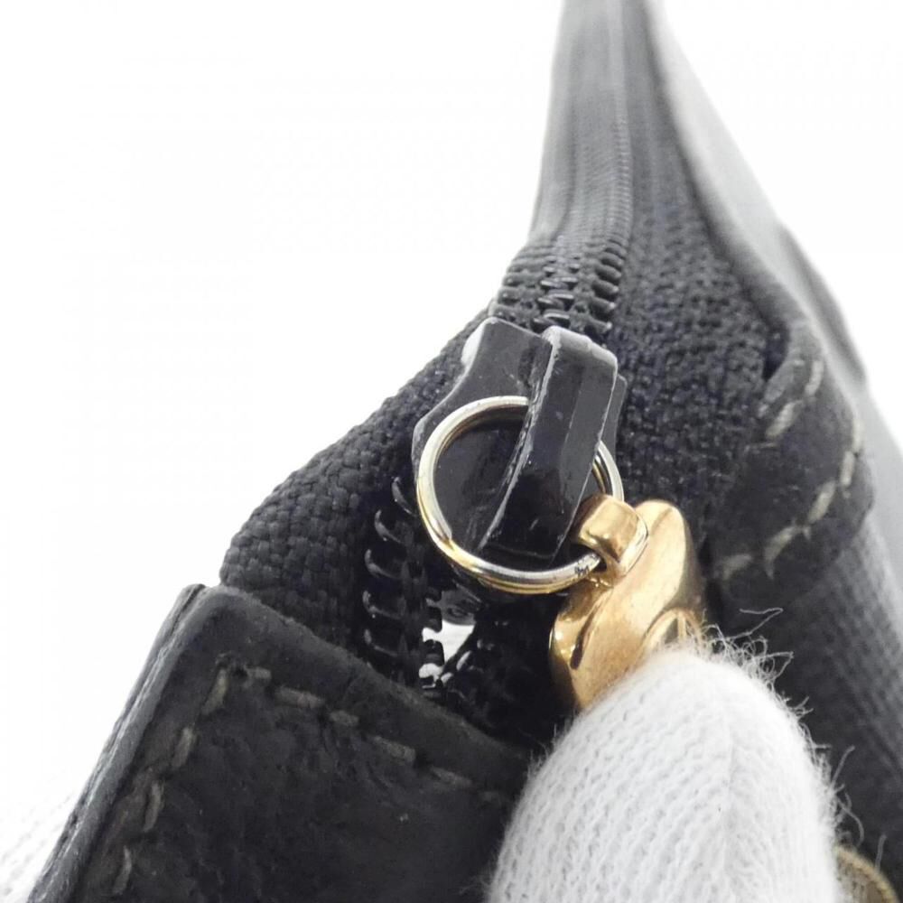 Gucci Pouch