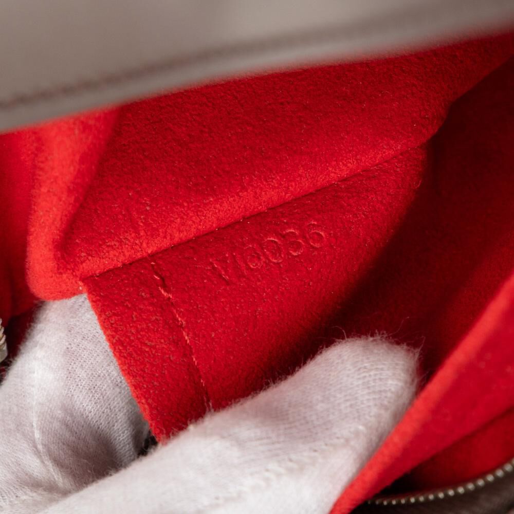 Louis Vuitton Shoulder Bags