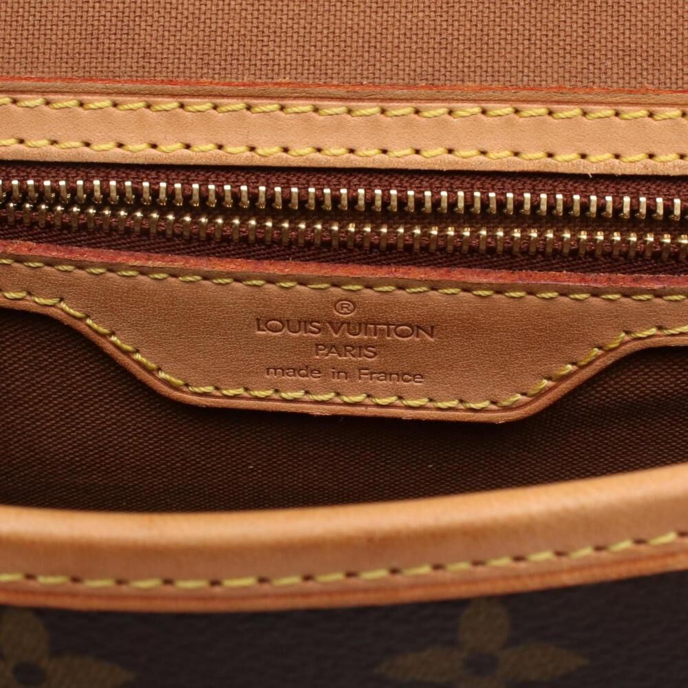 Louis Vuitton Sologne