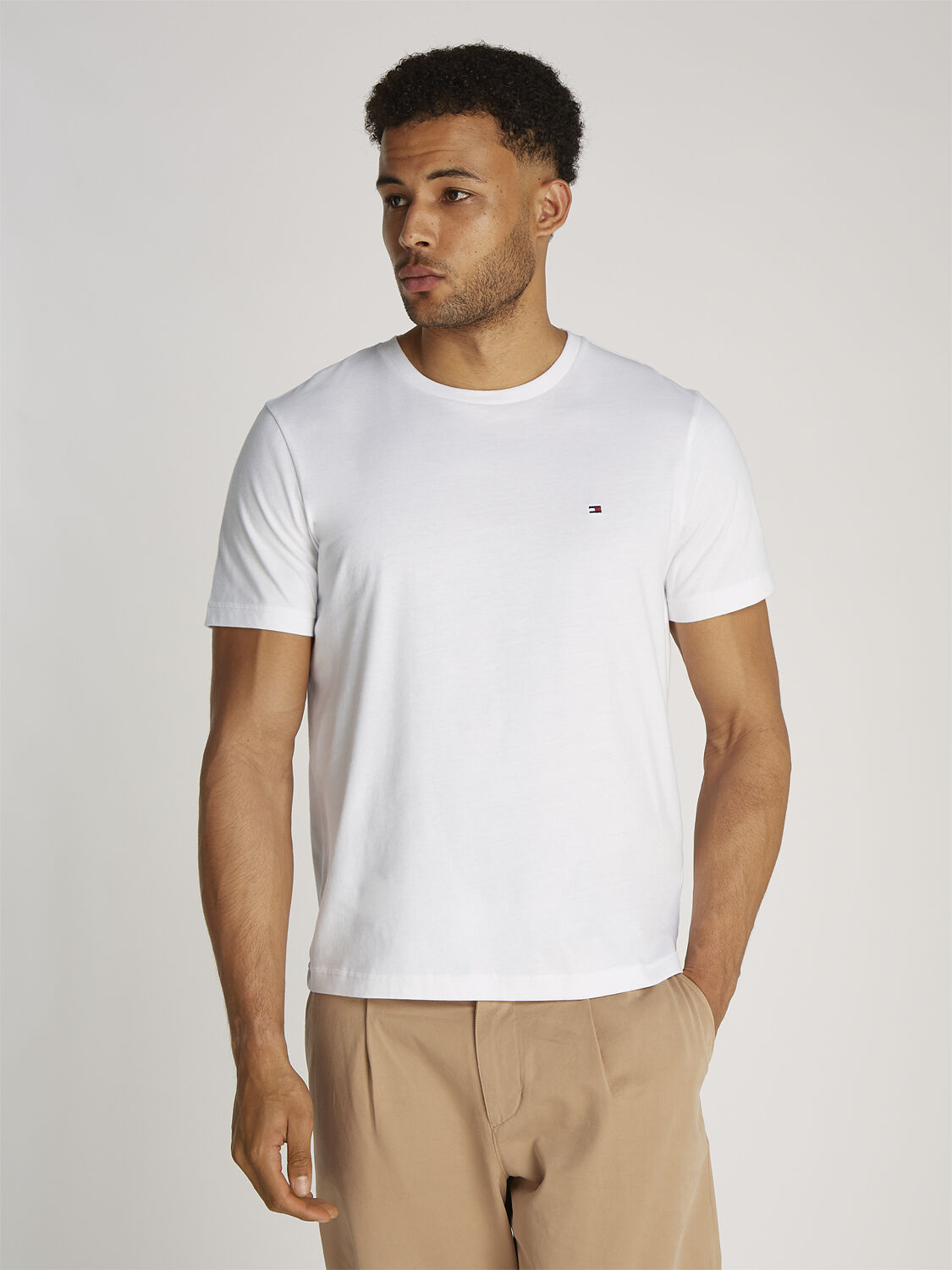 ESSENTIAL REG FIT SOLID TEE