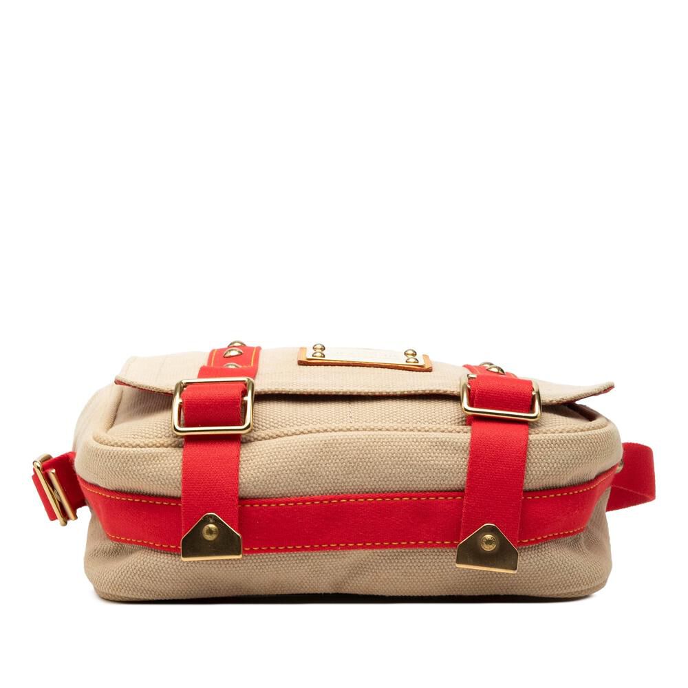Louis Vuitton Antigua