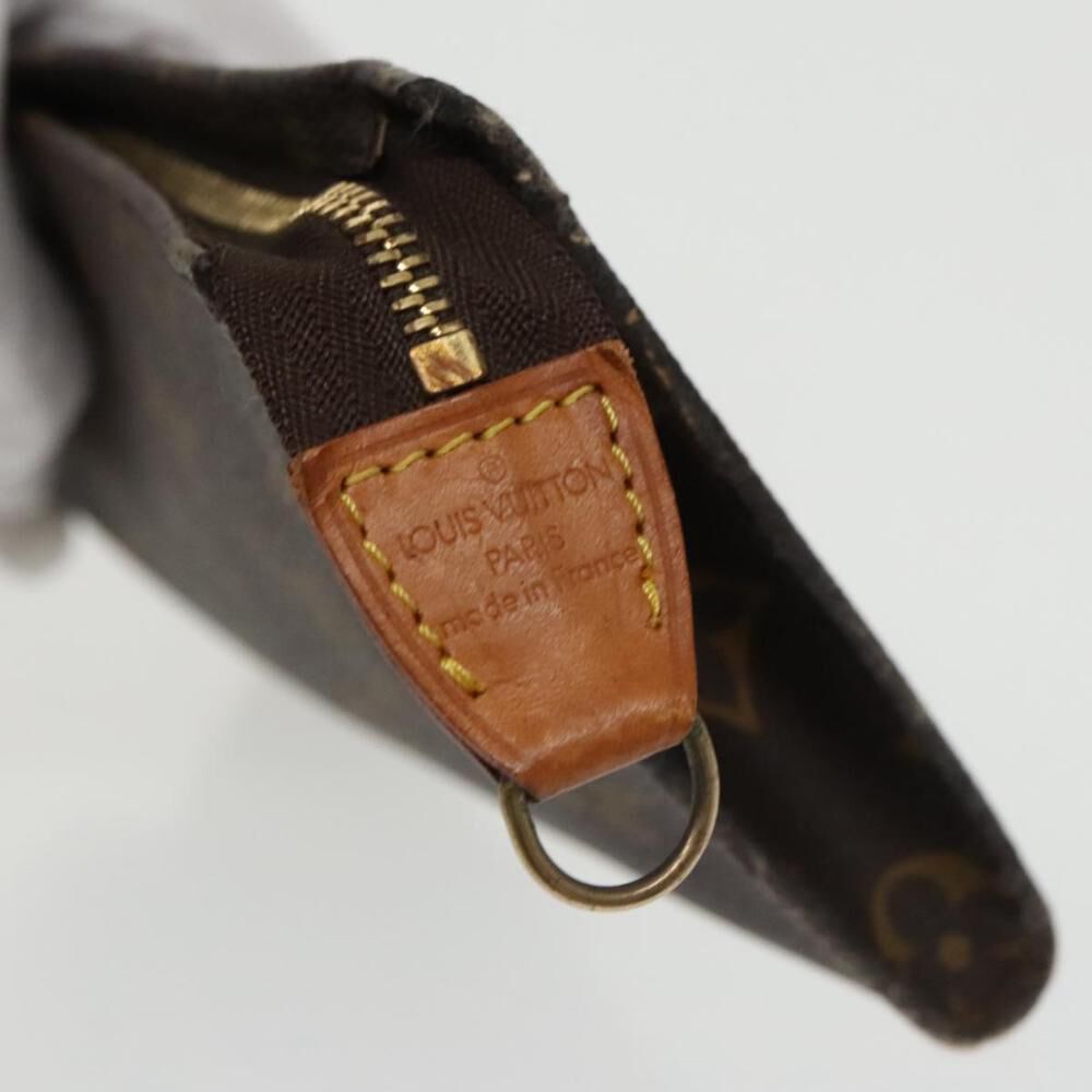 Louis Vuitton Pouch