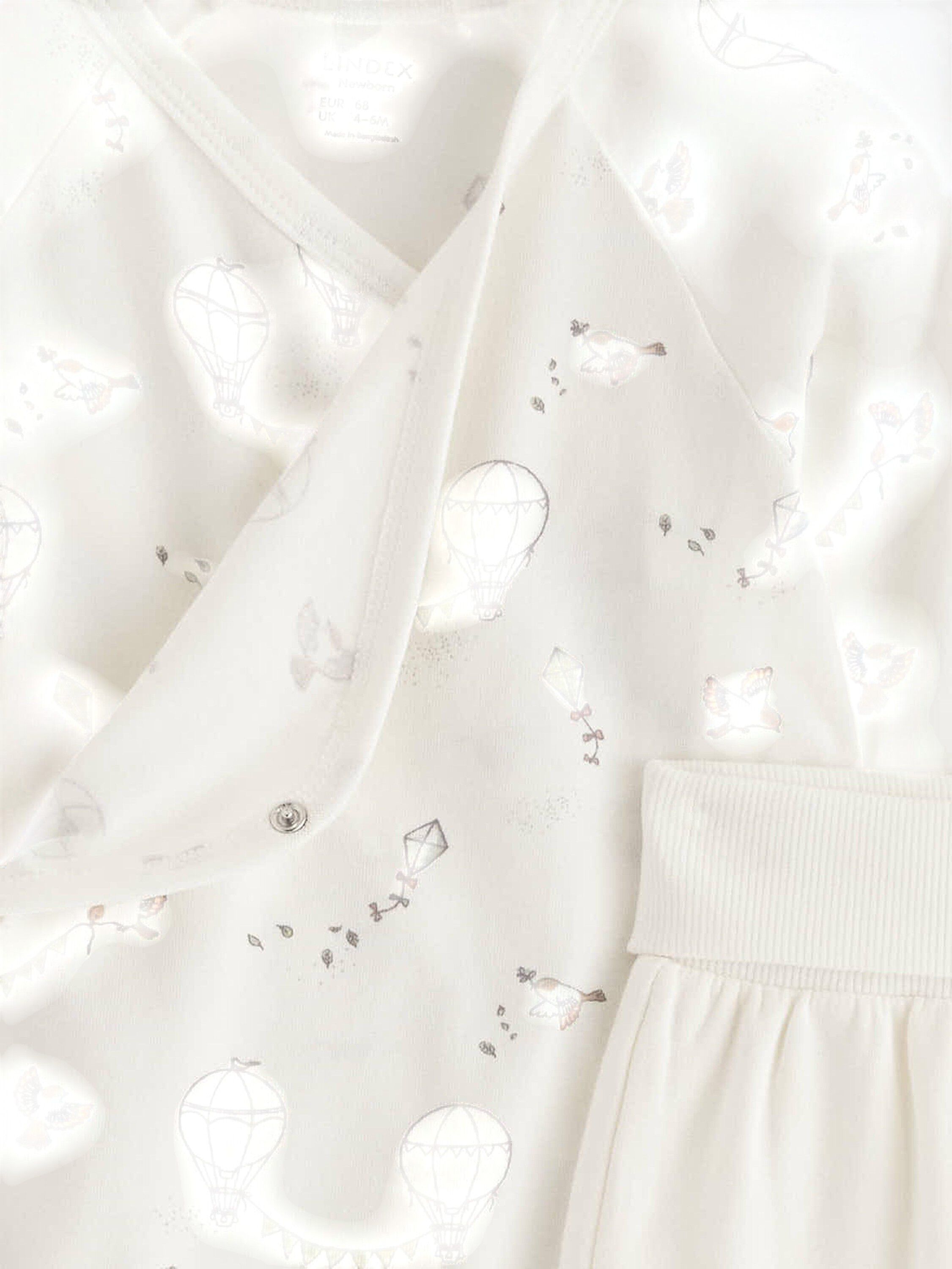 Matching baby starter kit in soft a