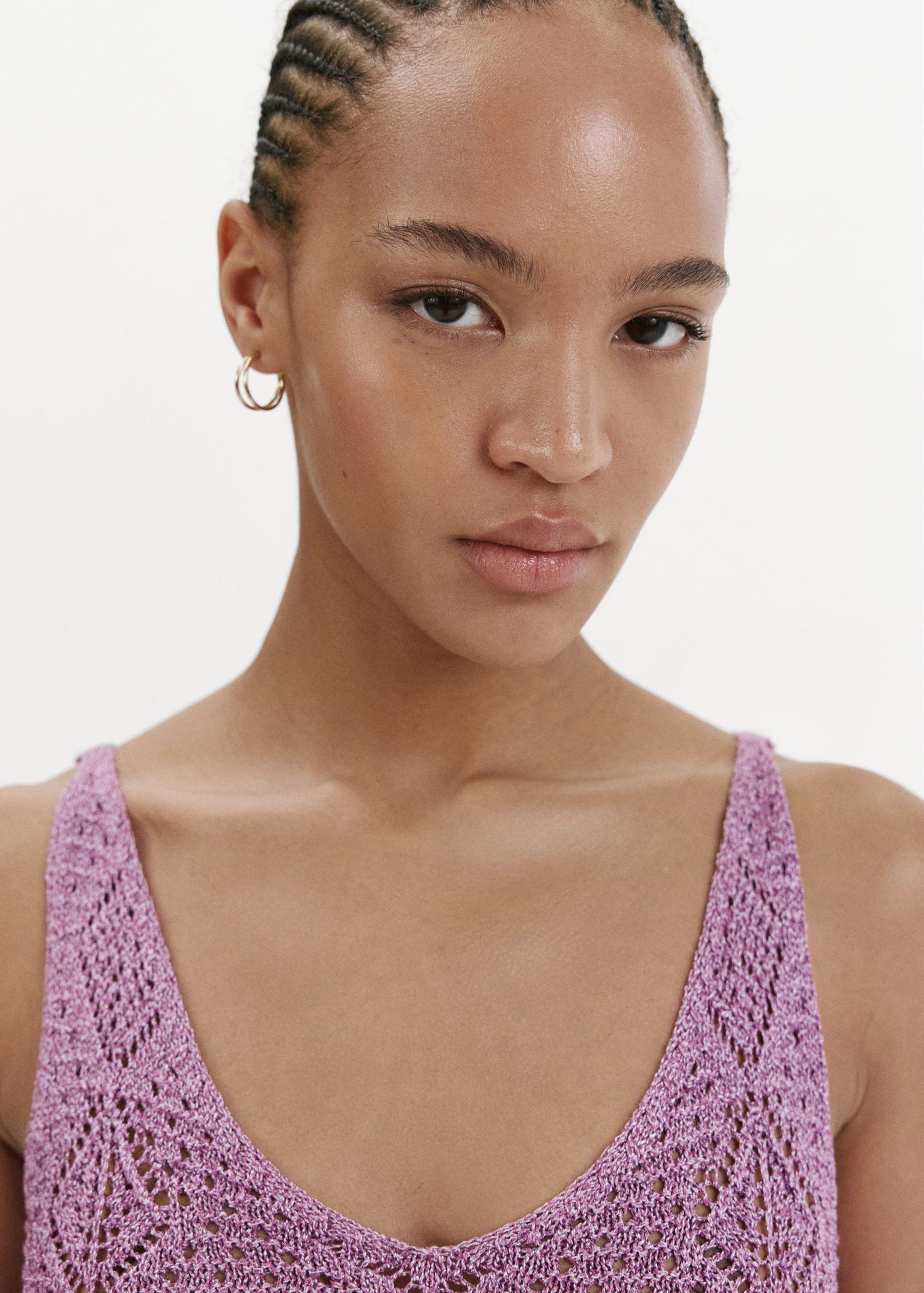 Scalloped frill lurex crochet top
