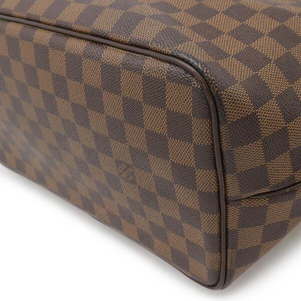 Louis Vuitton Westminster