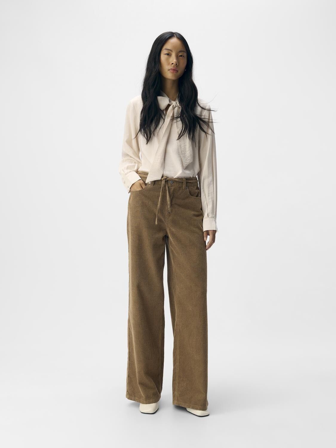 OBJMOJI ALIMA MW WIDE JEANS 141