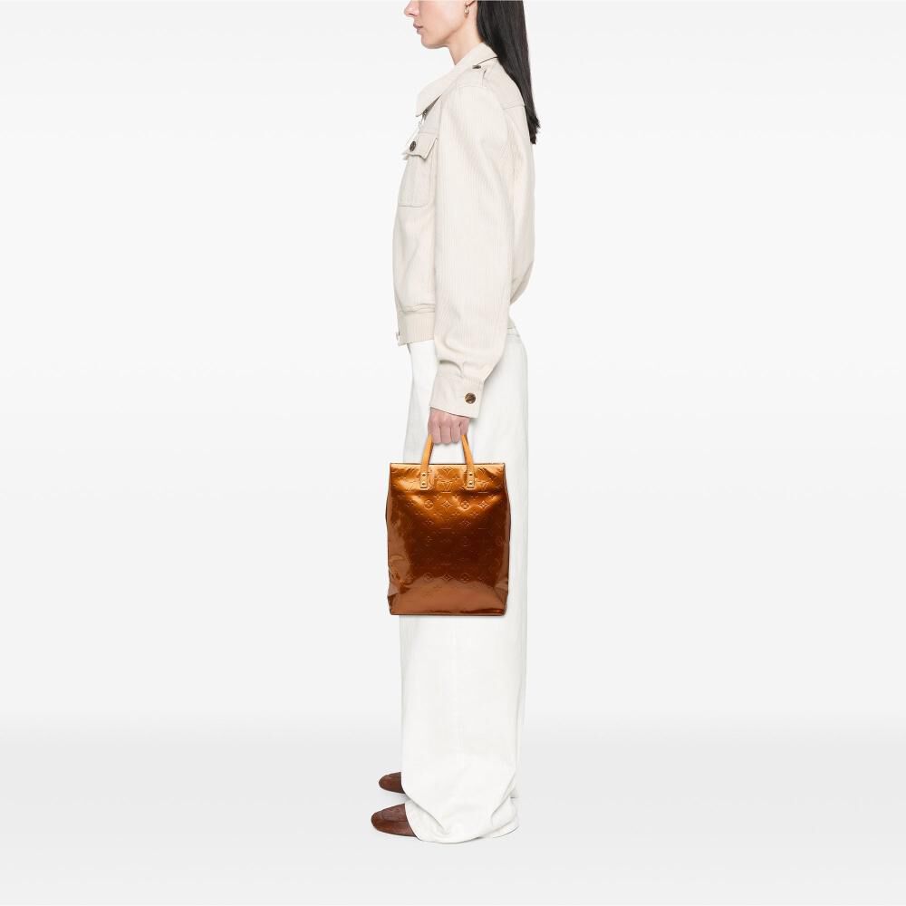 Louis Vuitton Reade