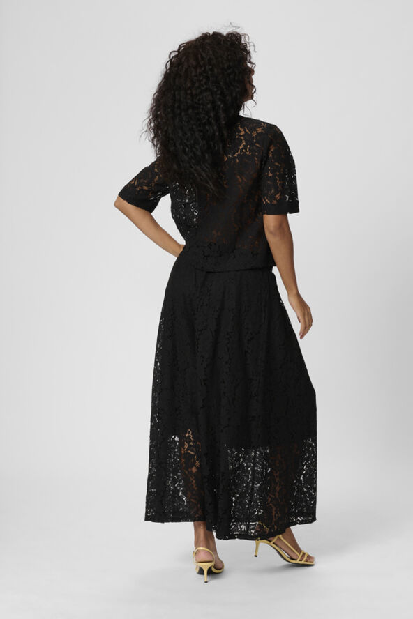 KAnomi Lace Skirt