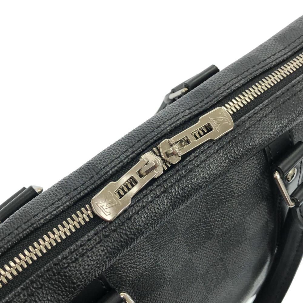 Louis Vuitton Porte Documents Voyage