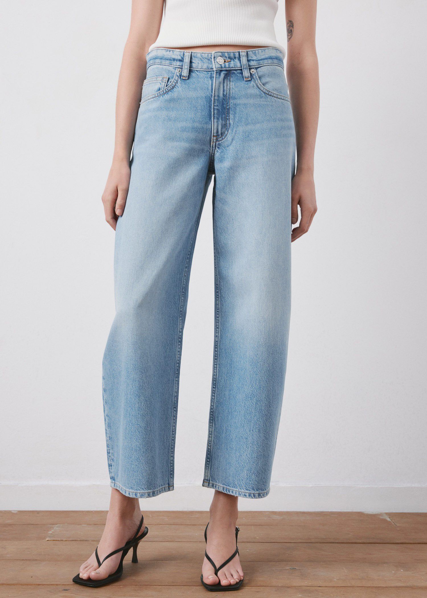 Balloon crop jeans