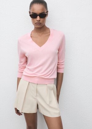 Fine-knit V-neck sweater