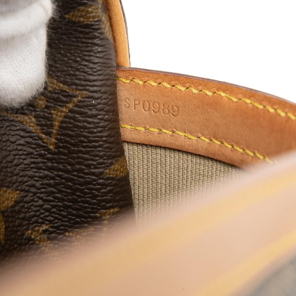 Louis Vuitton Reporter