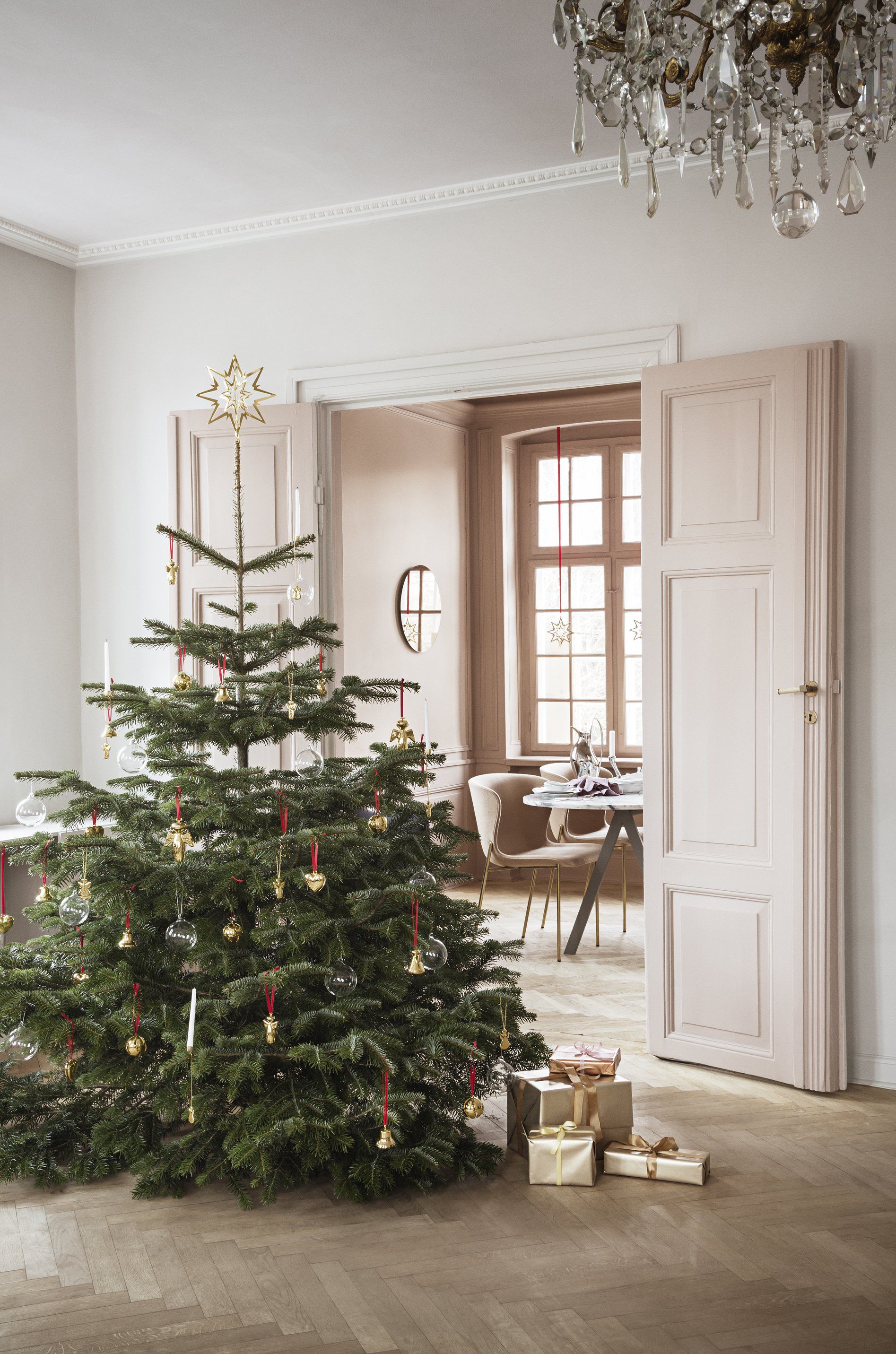 CC 2025 CHRISTMAS MOBILE SLEIGH 1995/2025 18K G PLATED BRASS