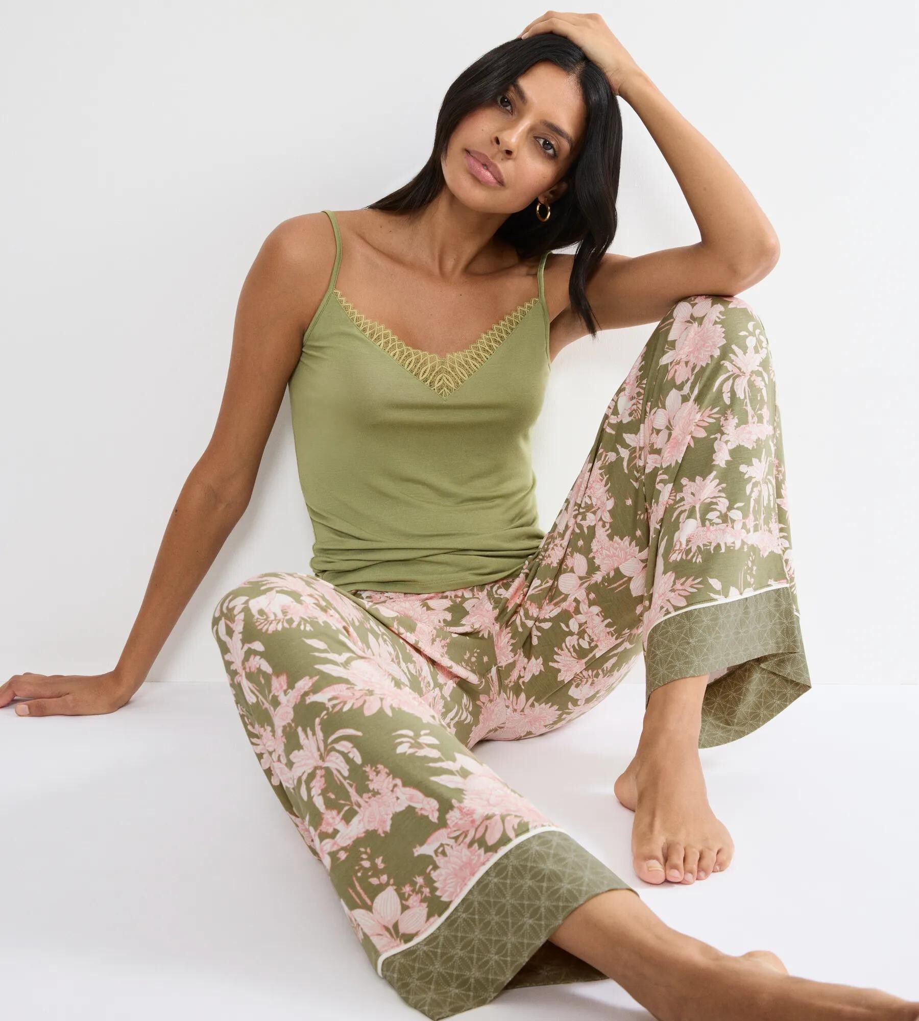 Aura Spotlight Trousers
