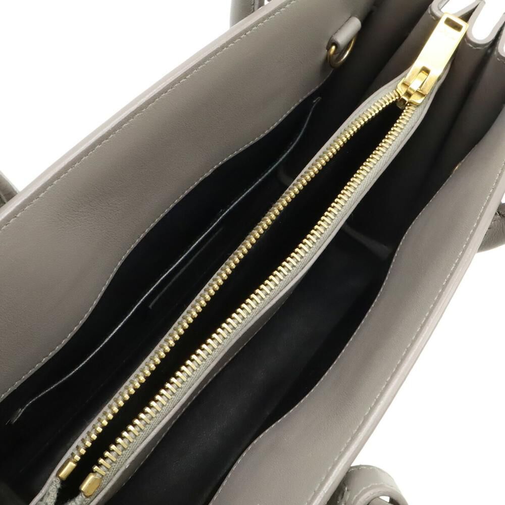 Yves Saint Laurent Tote