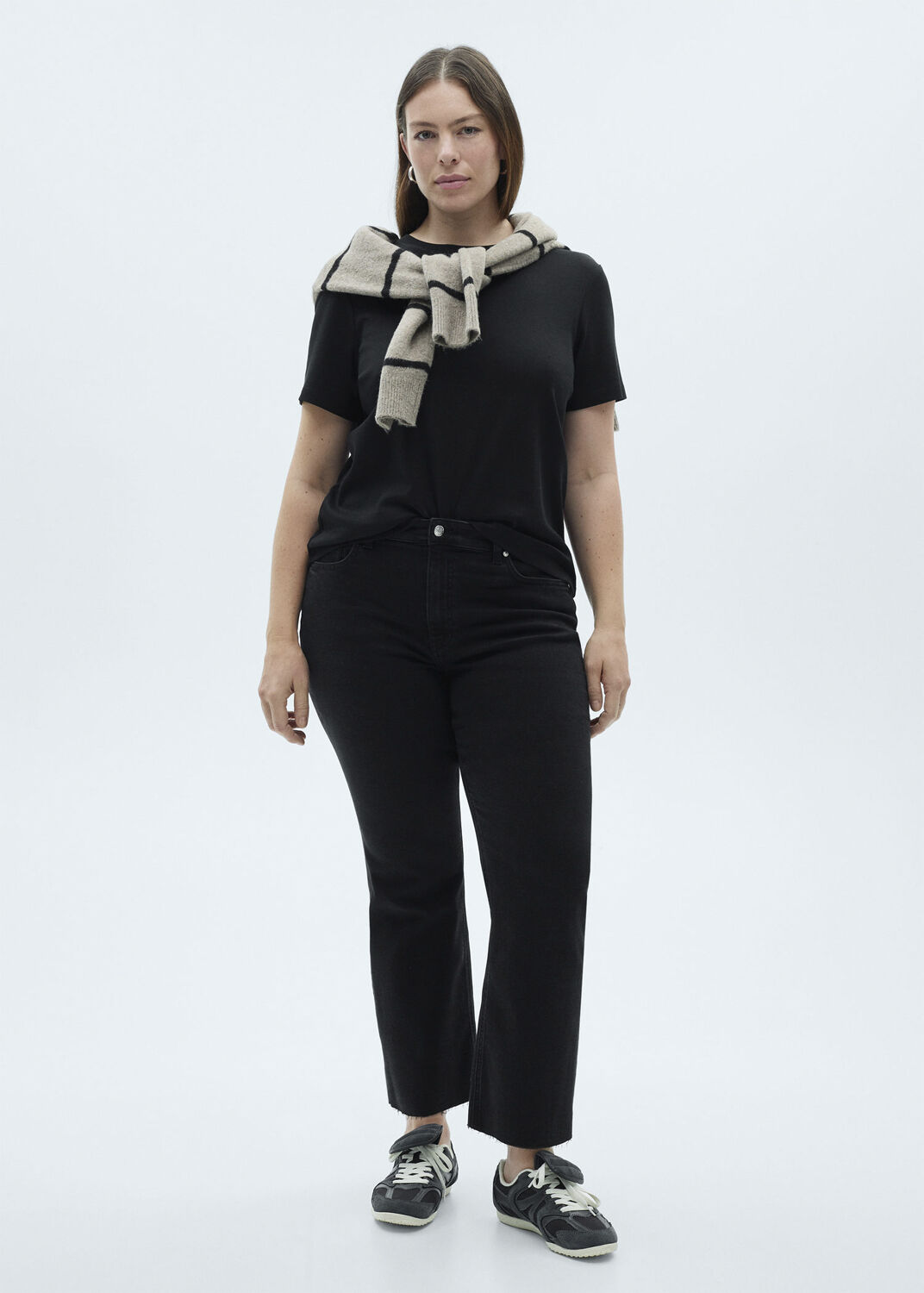 Basic 100% cotton t-shirt