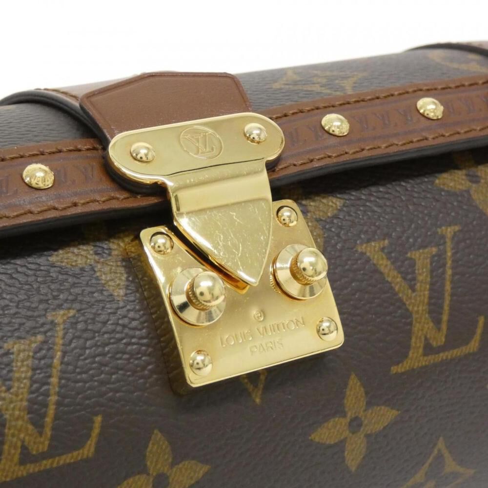 Louis Vuitton Shoulder Bags