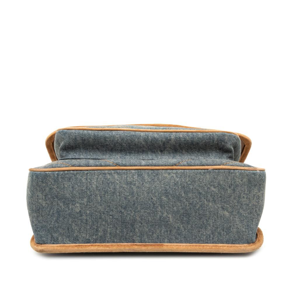 Yves Saint Laurent Shoulder Bag