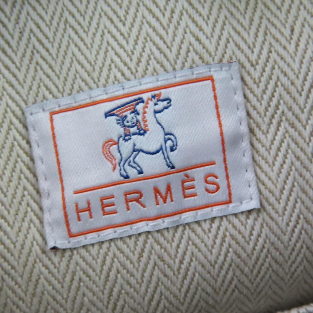 Herm&egrave;s Pouch