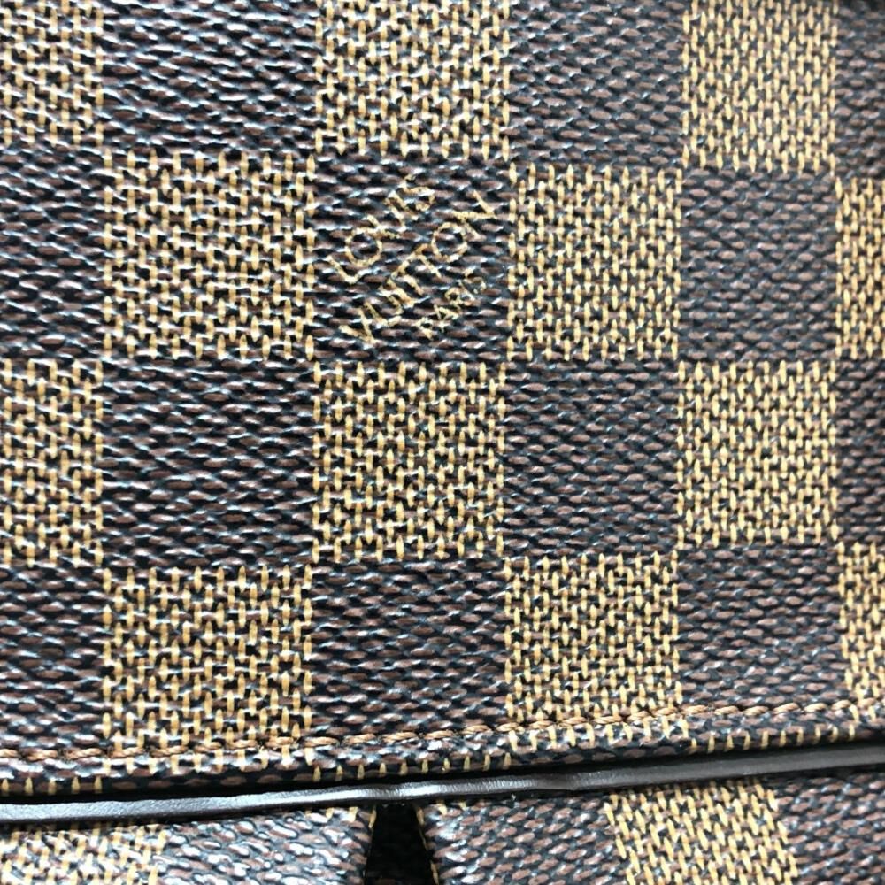 Louis Vuitton Trevi