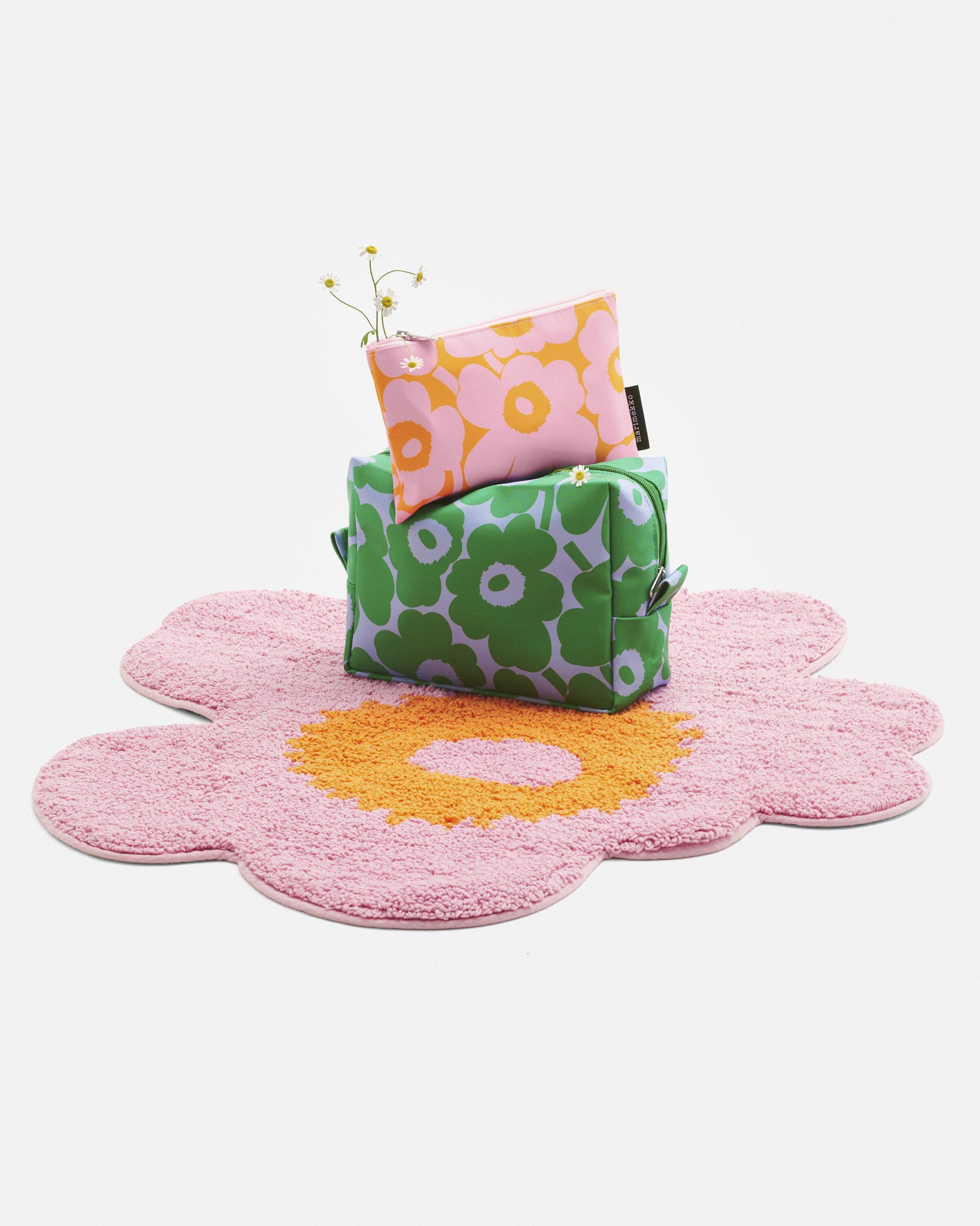 UNIKKO KYLPYH. MATTO 73X74CM