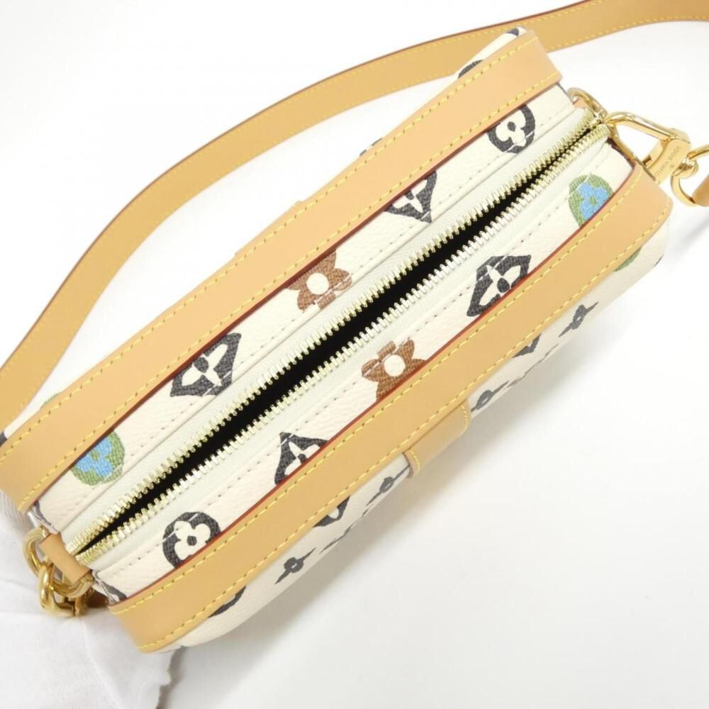 Louis Vuitton Shoulder Bags