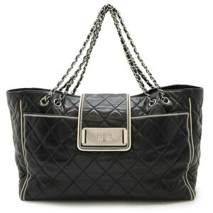 Chanel Tote