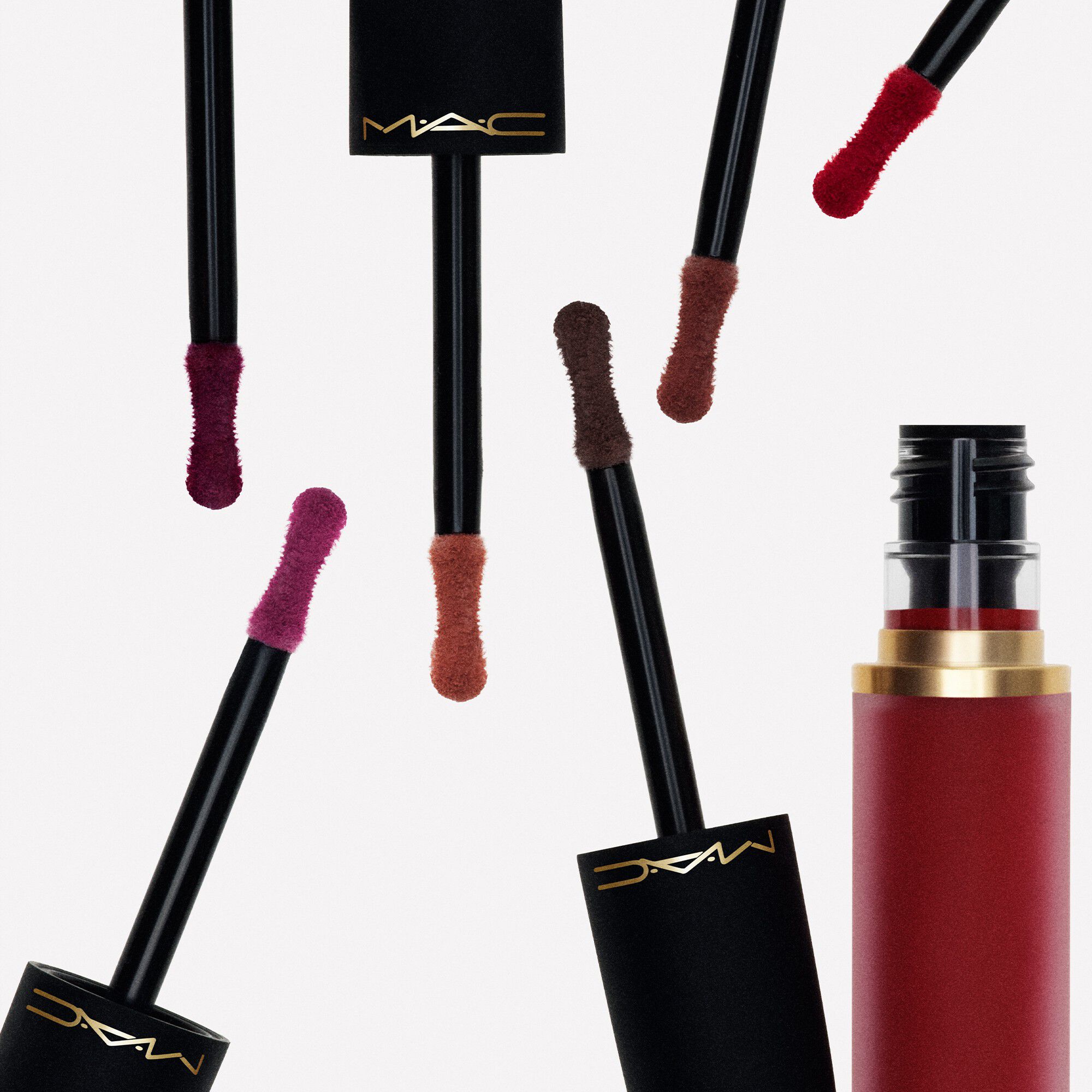 PWDR KSS LIP + CHK MS-RU 5ML/. 17FLO