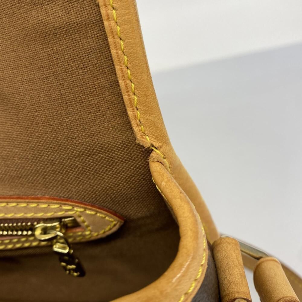 Louis Vuitton Sologne