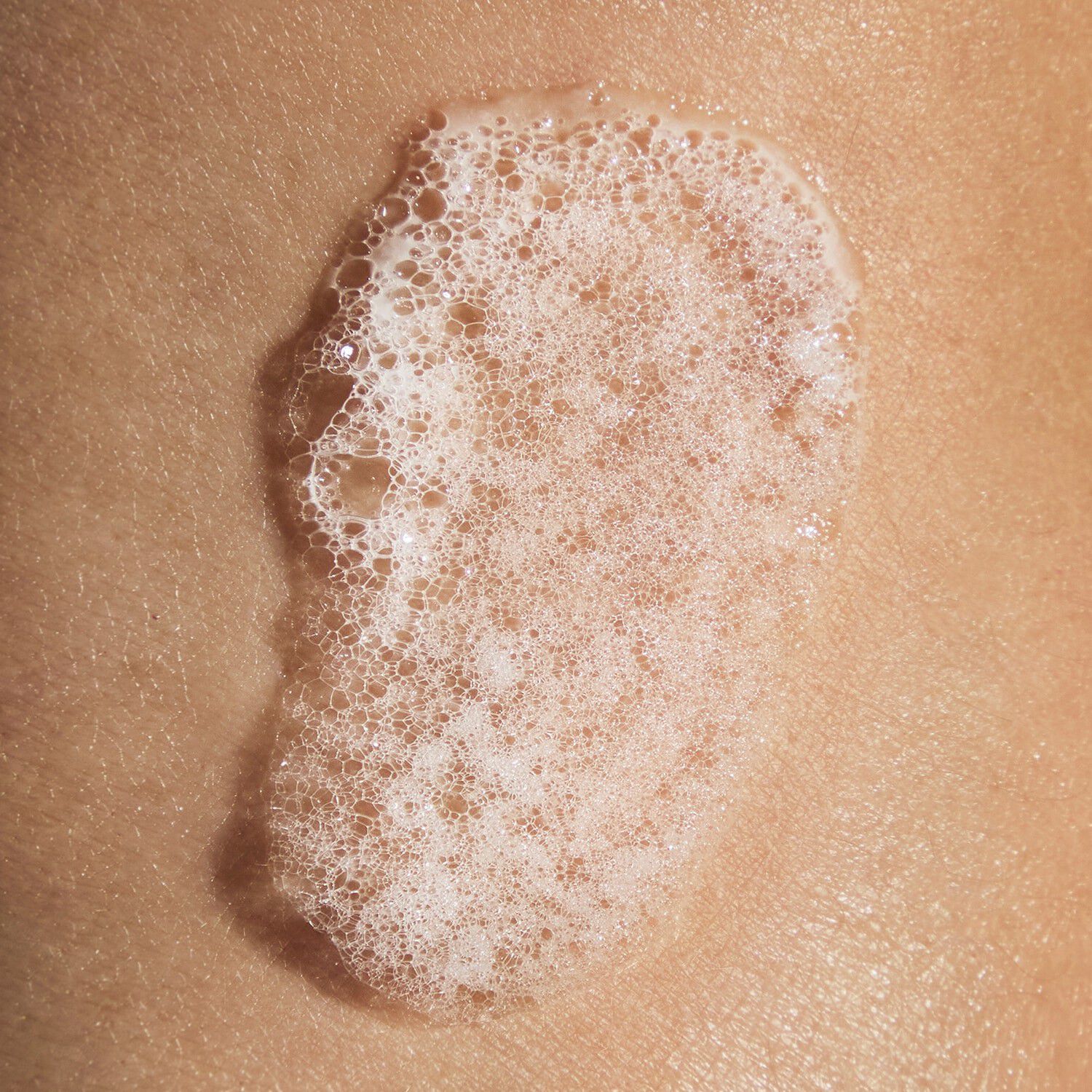 Face Cleanse - Daglig reng&ouml;ring 2-i-1, &aring;terfuktande sminkborttagning