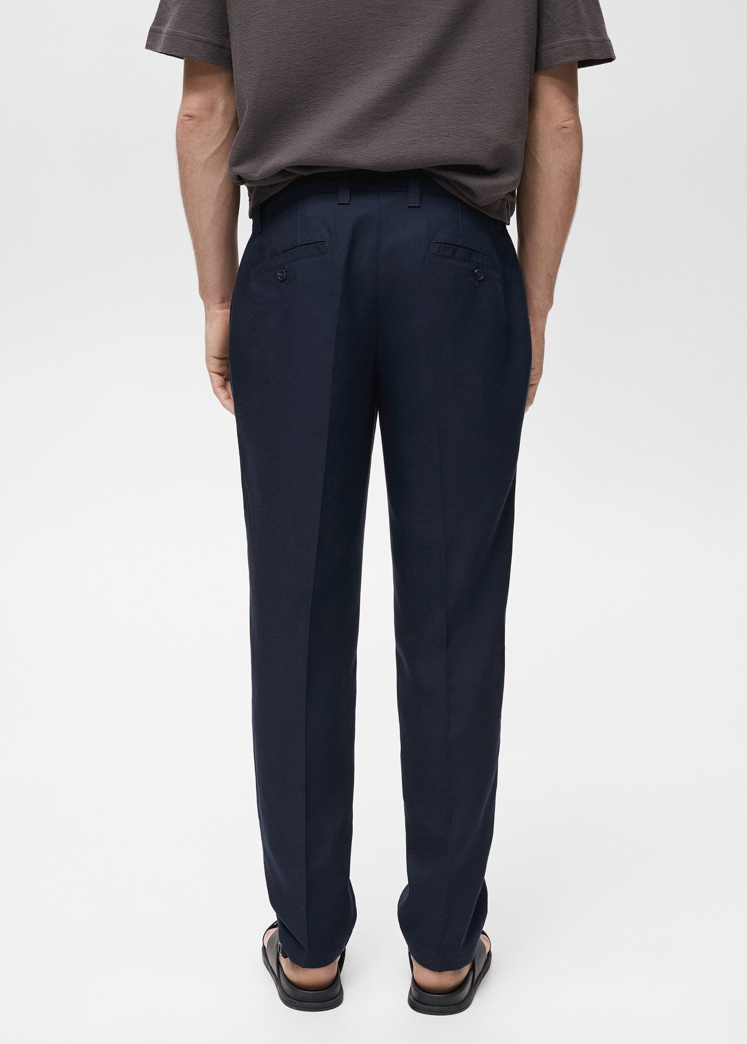 Regular-fit linen trousers