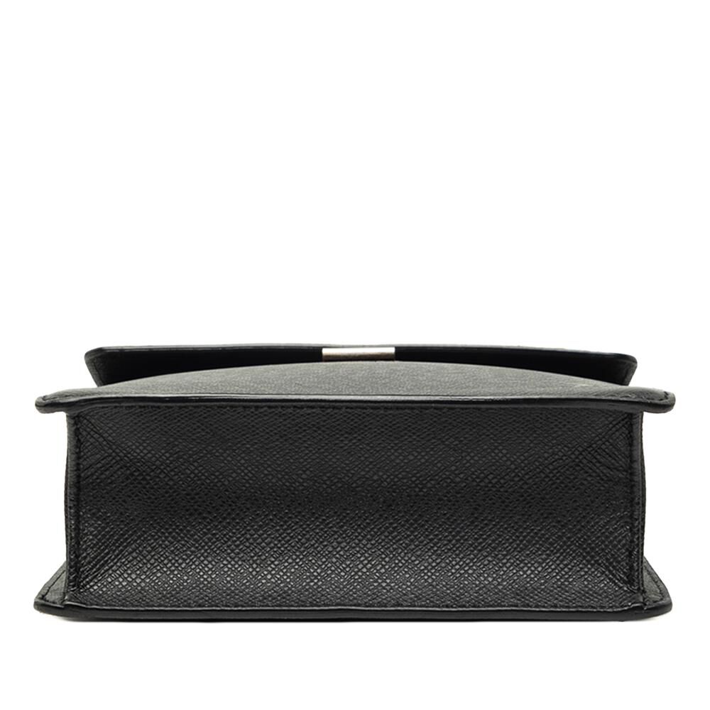 Louis Vuitton Crossbody Bag