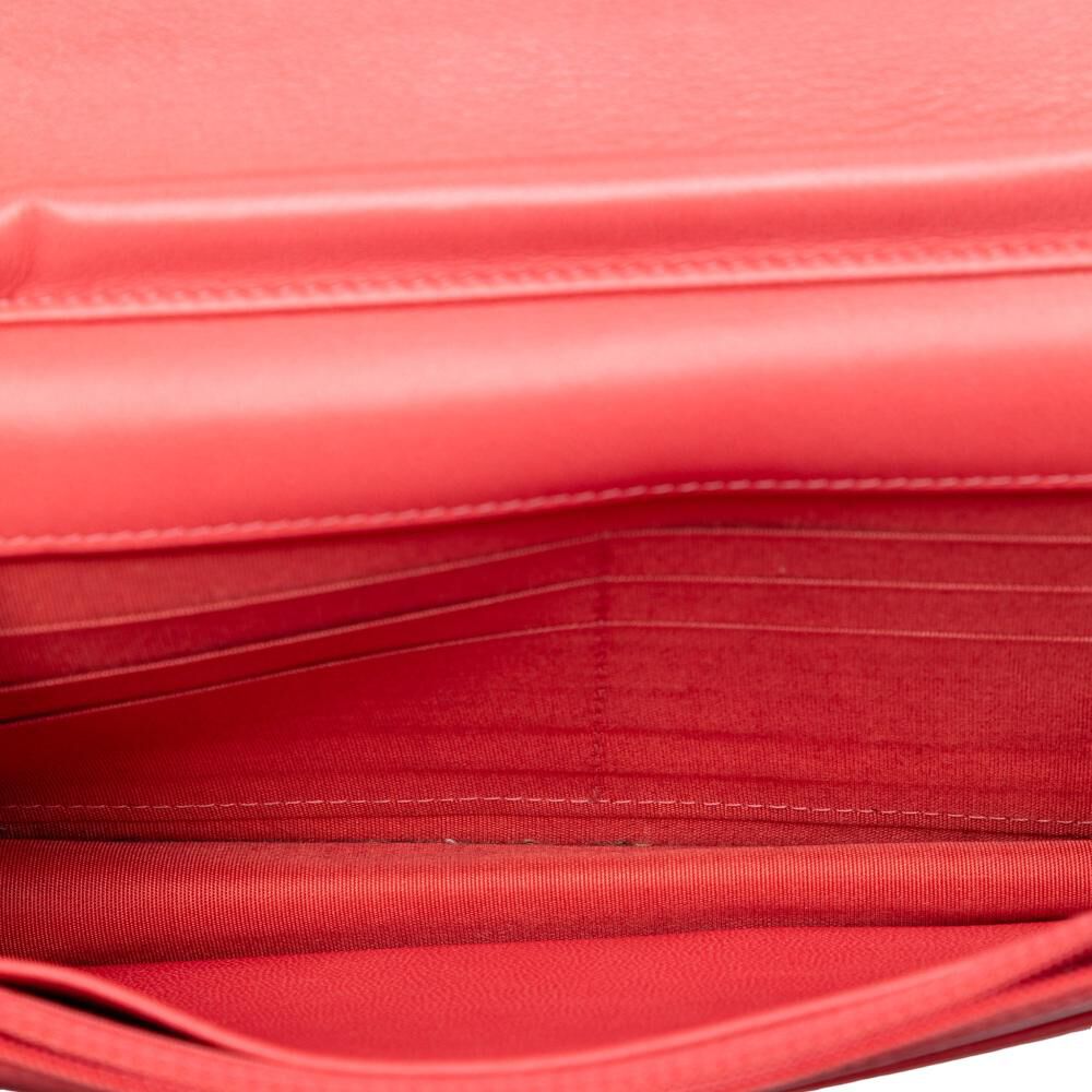 Chanel Wallet On Chain