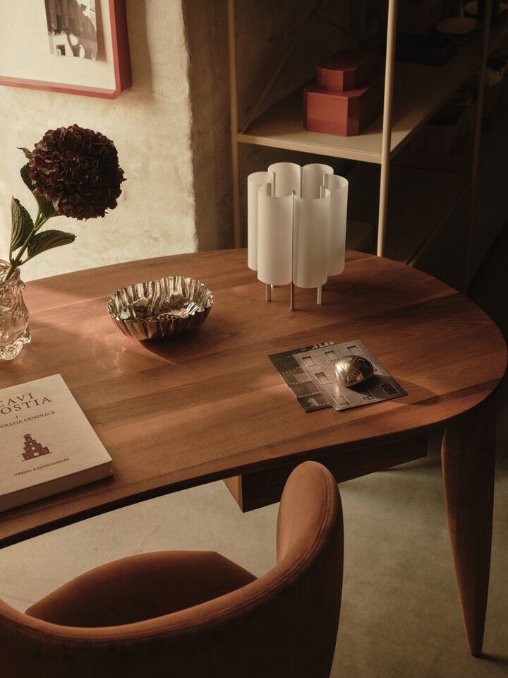 Feve Table - Walnut