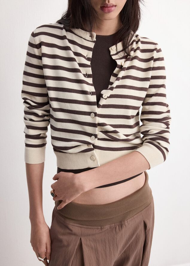 Stripped knit cardigan